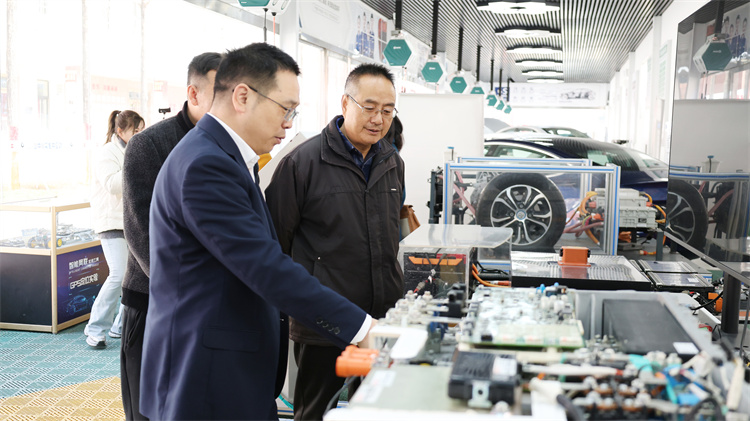 什么是新能源三電系統，新能源汽車維修及充電樁運維主要學些什么？