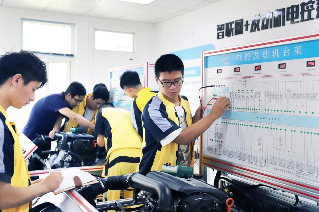 萬通教學(xué)模式大揭秘！萬通學(xué)子優(yōu)秀的原因在這里！