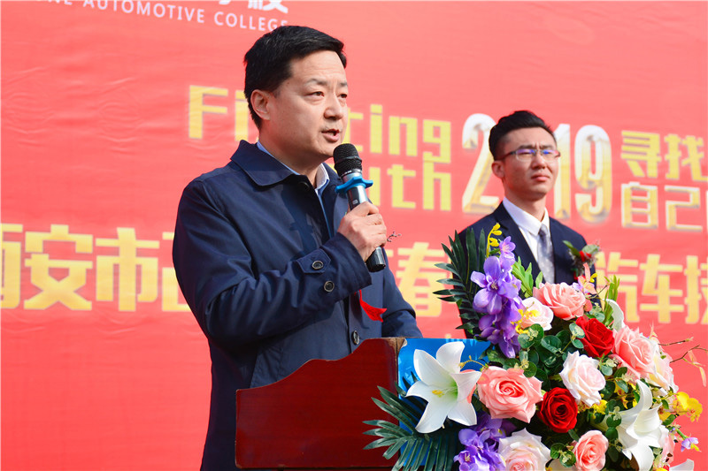 萬通校園大型汽車人才雙選會(huì)3