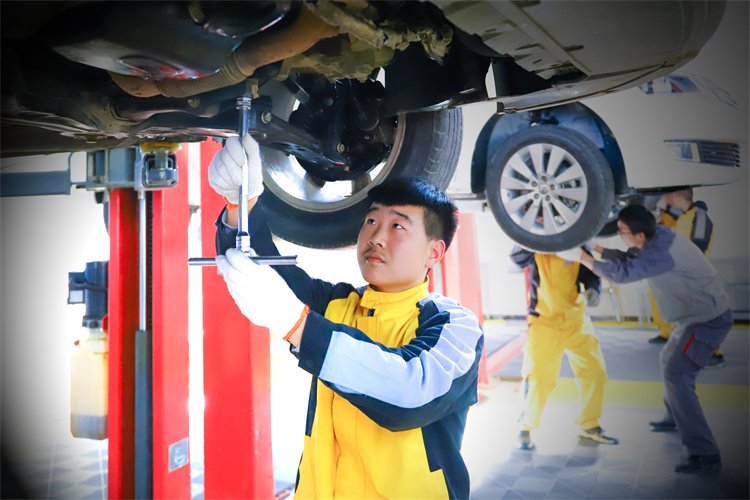 學(xué)汽車檢測(cè)與維修技術(shù)的優(yōu)勢(shì)你一定要知道！