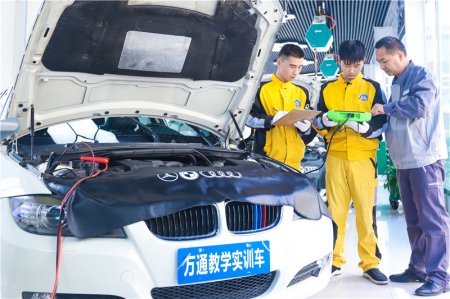 初中或高中畢業(yè)可以做什么工作，做學(xué)徒可以學(xué)點(diǎn)什么好？