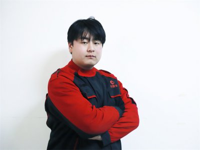 校園步入職場(chǎng)  這是我的一場(chǎng)升級(jí)之旅 ——西安萬(wàn)通優(yōu)秀學(xué)子石桂銘